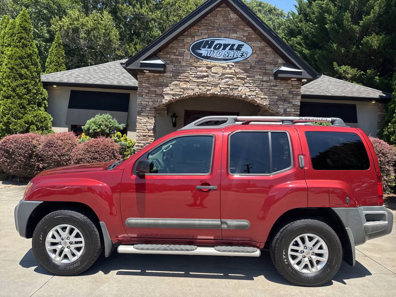 Used 2015 Nissan Xterra S w/ Value Package