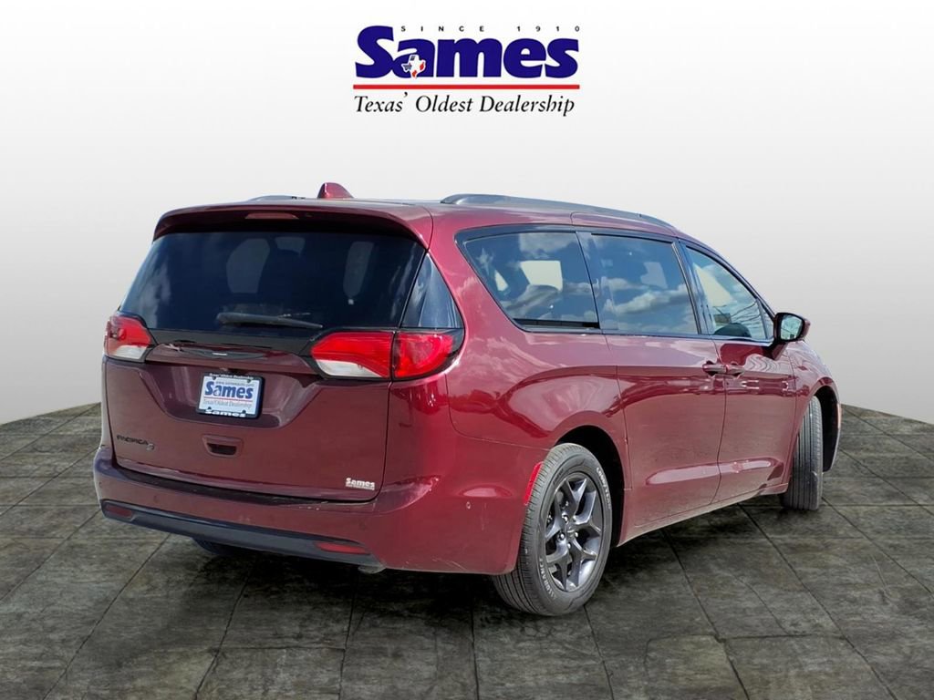 Used 2020 Chrysler Pacifica Touring-L Plus w/ Advanced Safetytec Group image 6