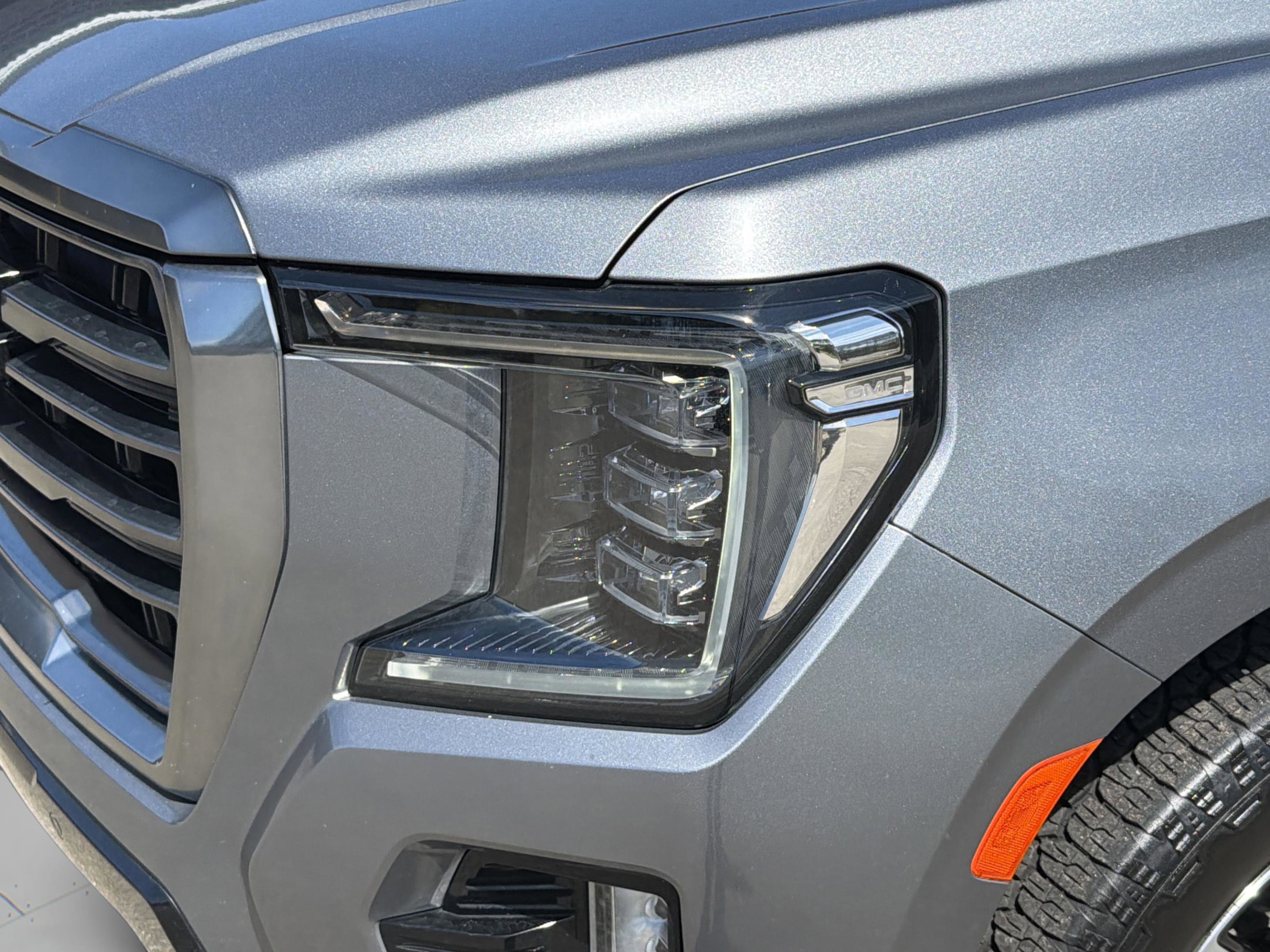 Used 2021 GMC Yukon XL AT4 w/ AT4 Premium Plus Package image 10