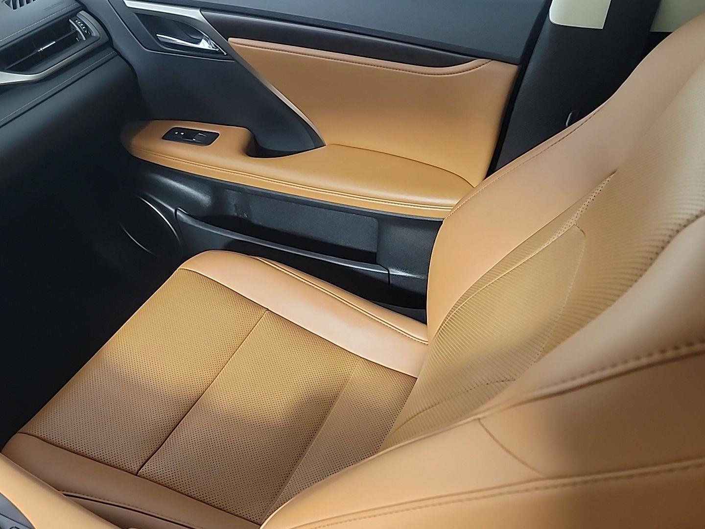 Used 2021 Lexus RX 350 AWD w/ Premium Package image 20