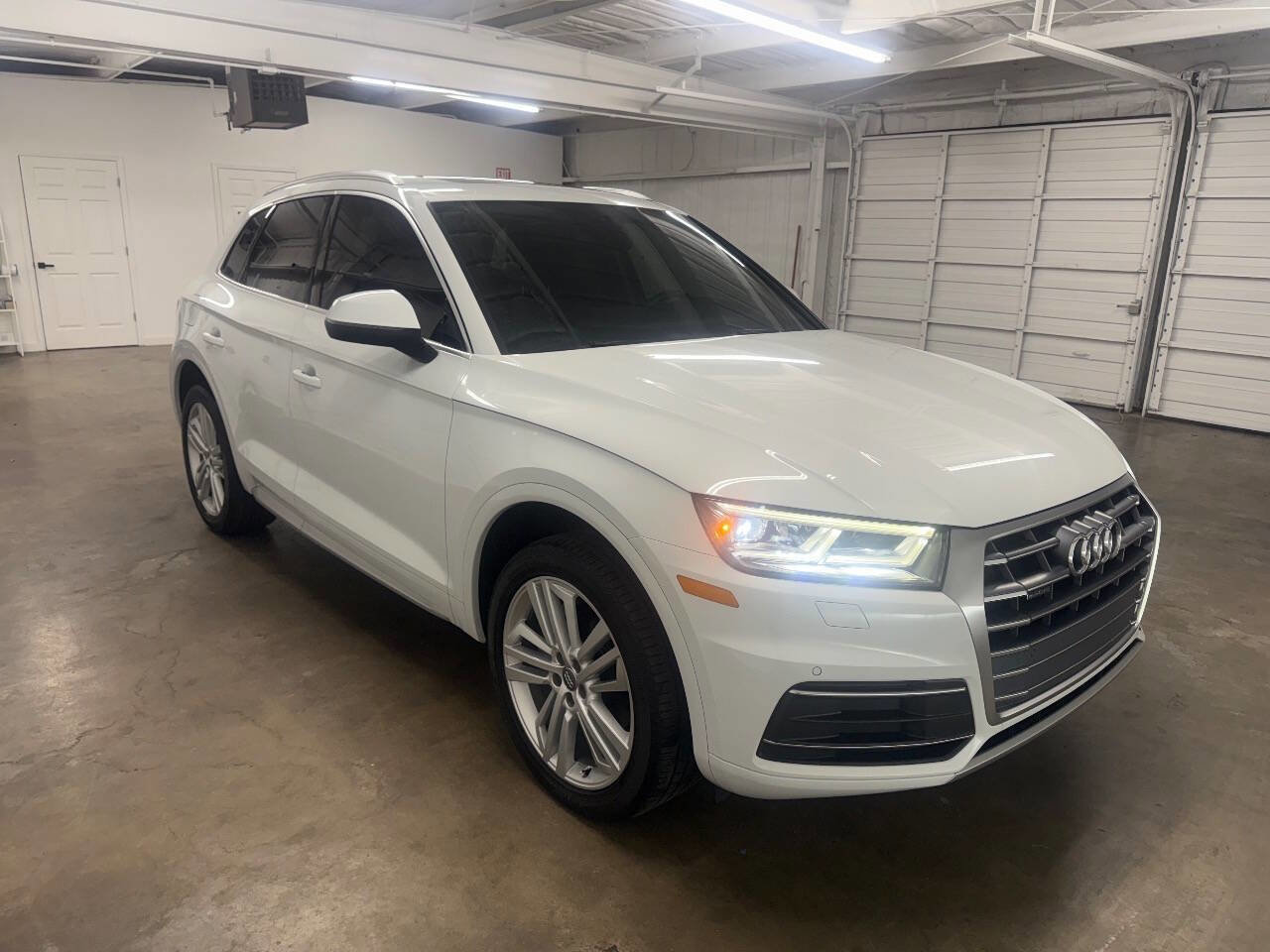 Used 2020 Audi Q5 2.0T Premium Plus w/ Premium Plus Package