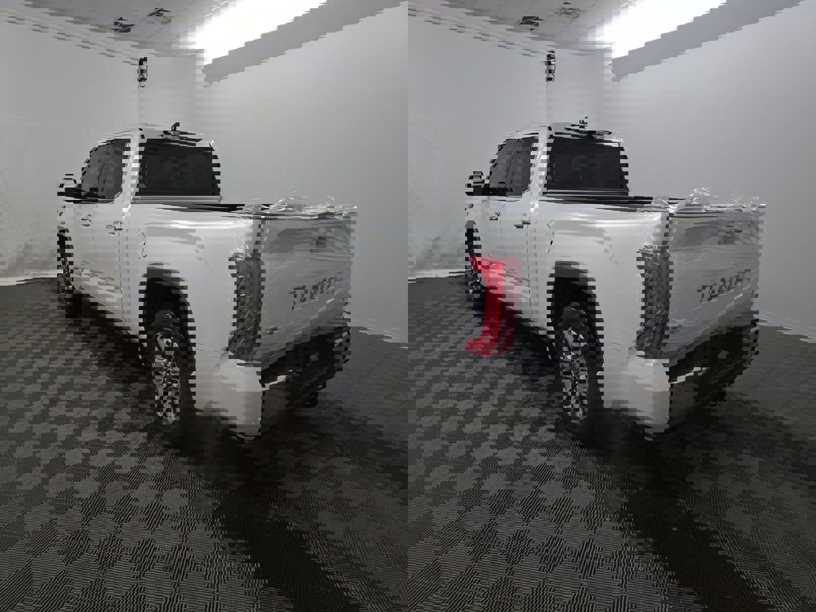 Used 2022 Toyota Tundra 1794 Edition image 6