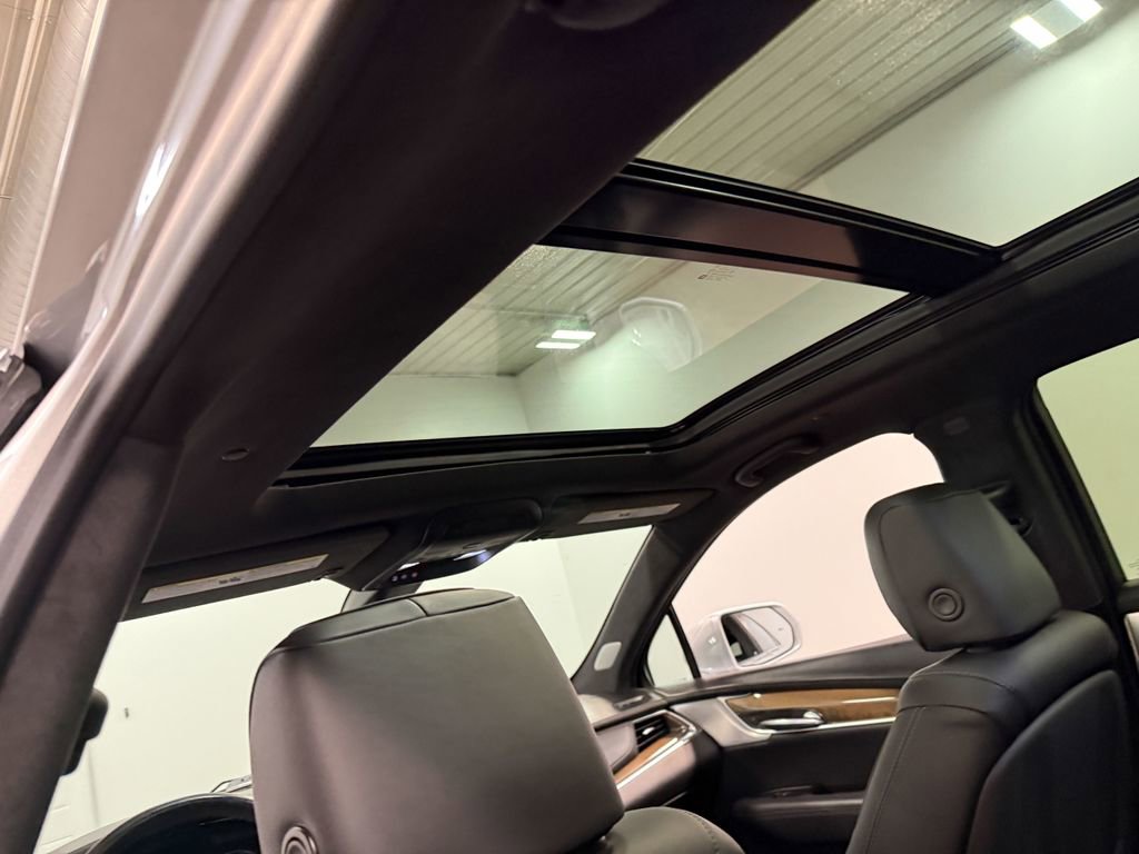 Used 2020 Cadillac XT5 Premium Luxury image 50