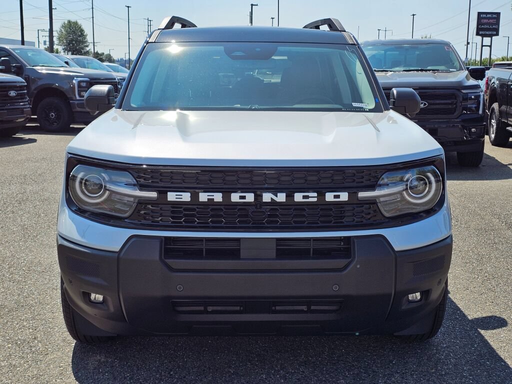 New 2026 Ford Bronco Sport Outer Banks w/ Outer Banks Tech Package+ AWD/4WD image 2