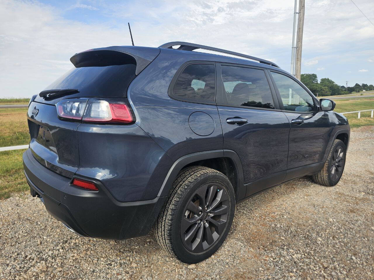 Used 2021 Jeep Cherokee Latitude Lux 80th Anniv w/ Quick Order Package 26U 80TH AWD/4WD image 8
