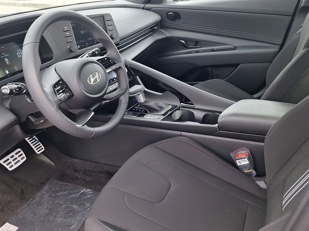 New 2026 Hyundai Elantra SEL Sport image 10