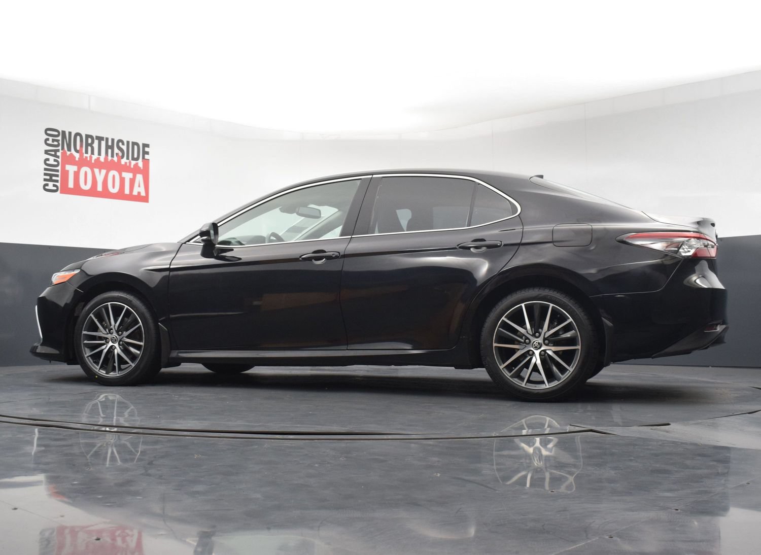 Used 2023 Toyota Camry XLE w/ Protection Package (Q2) (TMS) AWD/4WD image 29