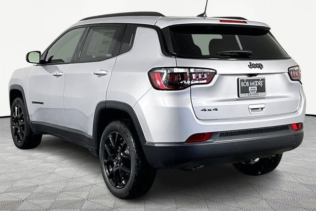 New 2026 Jeep Compass Latitude AWD/4WD image 4