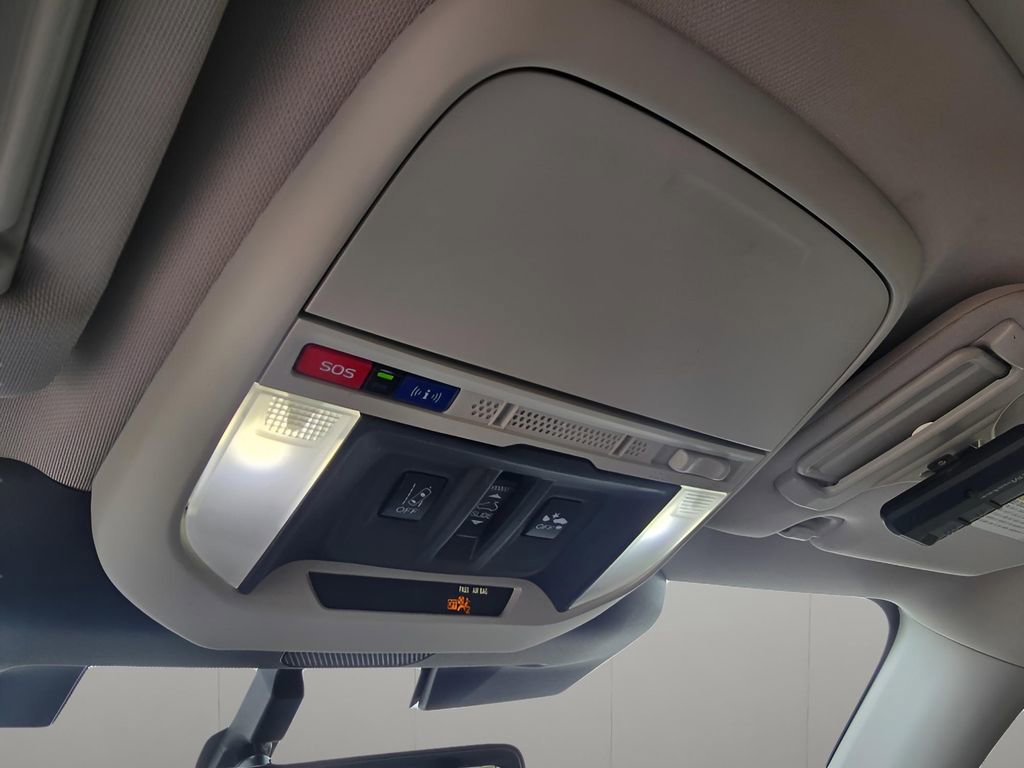 Used 2024 Subaru Forester Premium image 25