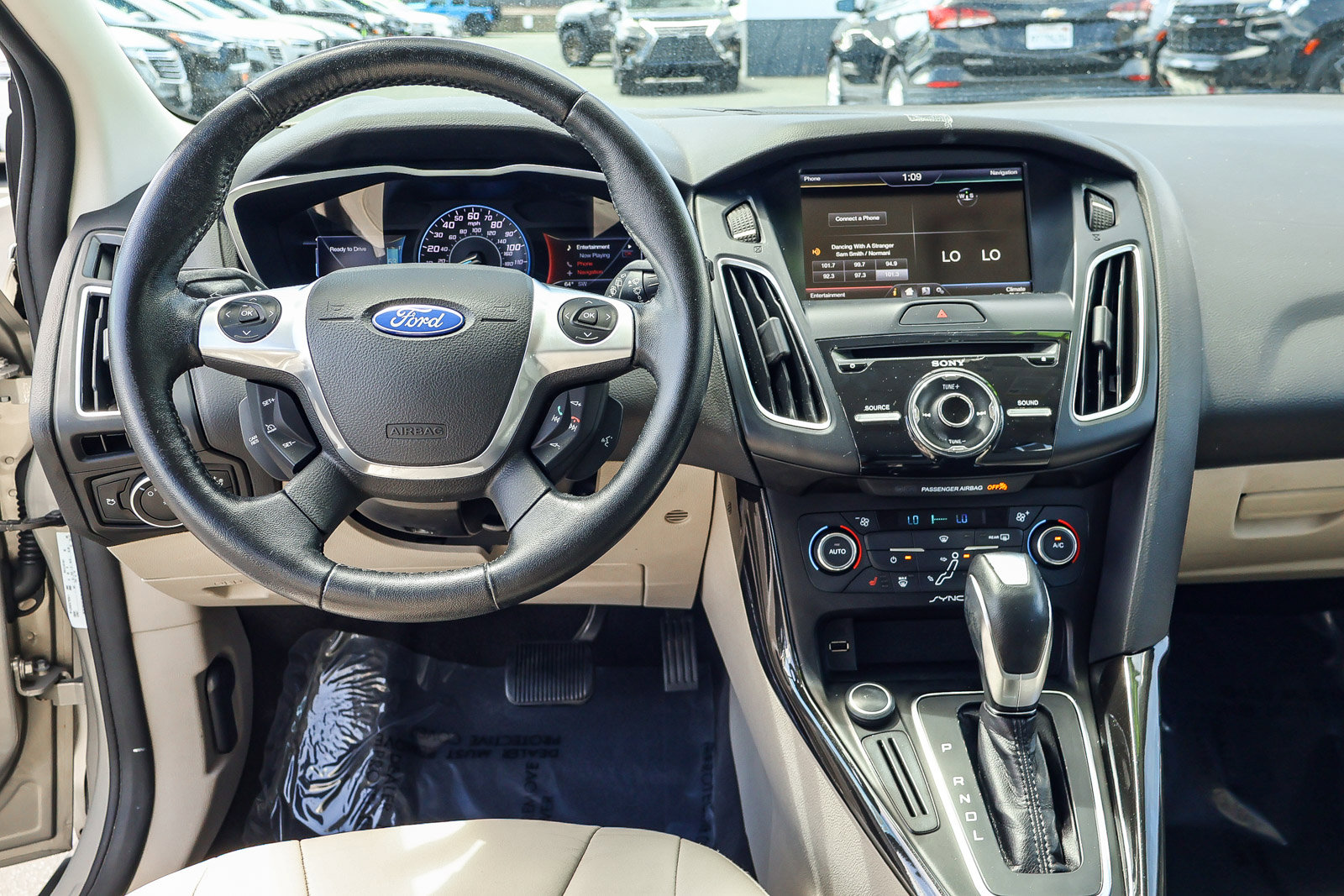 Used 2015 Ford Focus Electric Hatchback image 3