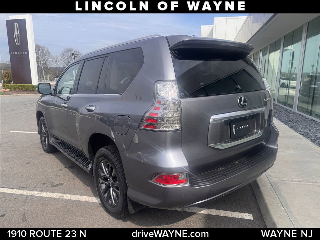 Used 2021 Lexus GX 460 Premium w/ Premium Package AWD/4WD image 3
