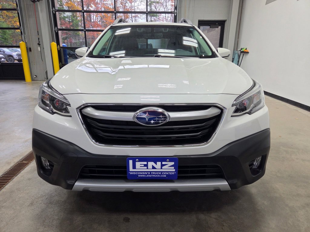 Used 2021 Subaru Outback Limited AWD/4WD image 3