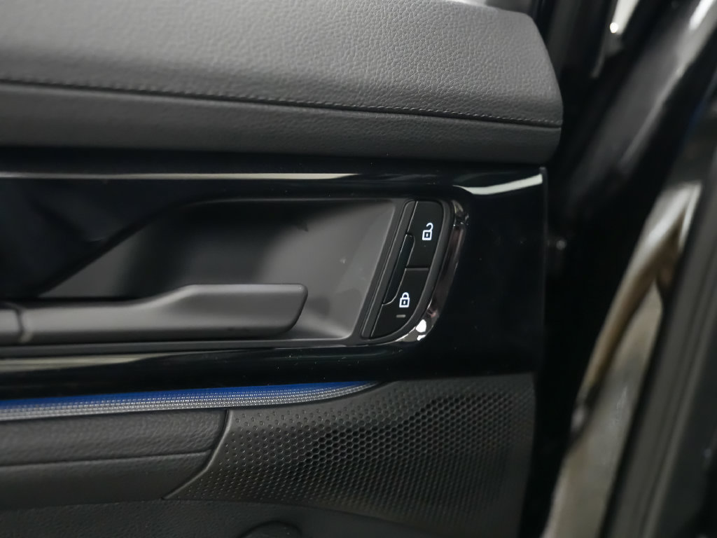 New 2026 Porsche Panamera 4 AWD/4WD image 15