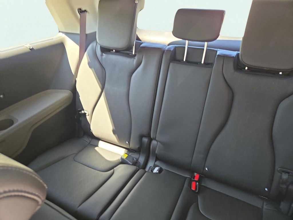 New 2026 Kia Carnival SX image 21