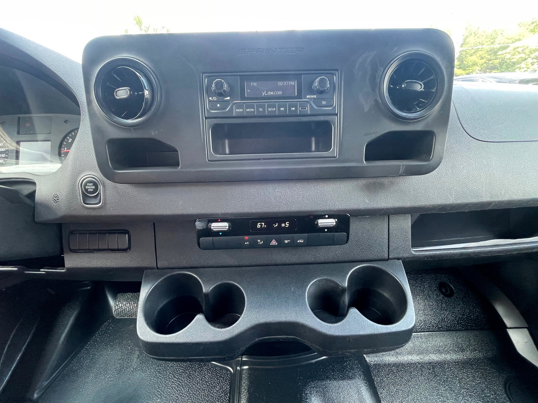Used 2023 Mercedes-Benz Sprinter 2500 image 32
