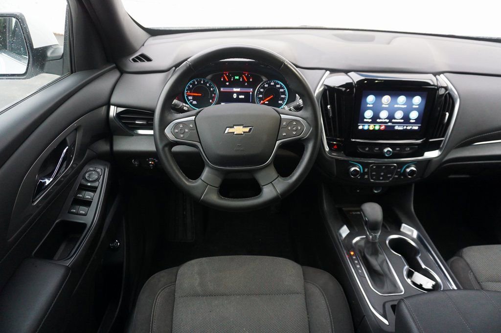 Certified 2023 Chevrolet Traverse LT w/ LPO, Floor Liner Package image 13