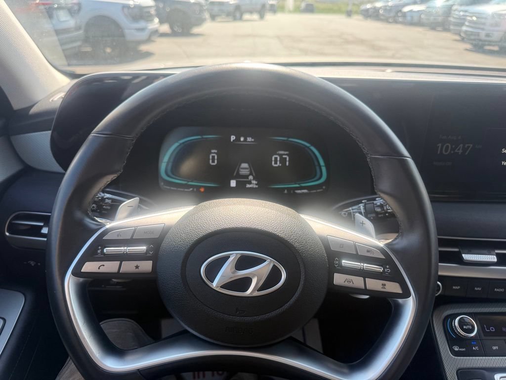Used 2025 Hyundai Palisade SEL FWD image 24