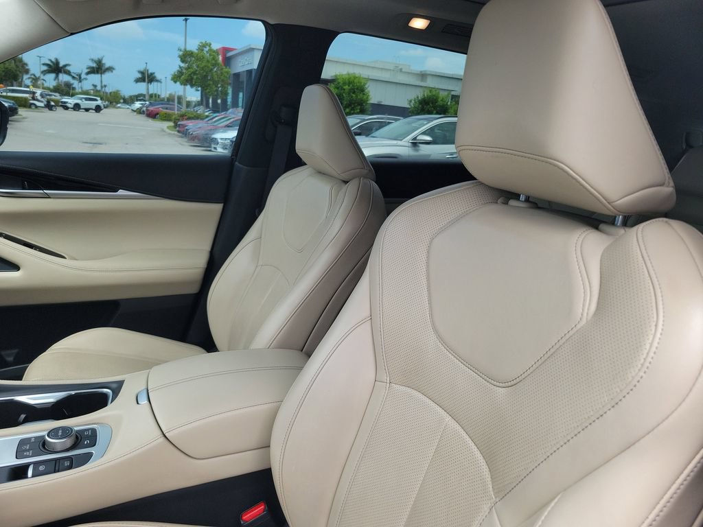 Used 2023 INFINITI QX60 Pure FWD image 17