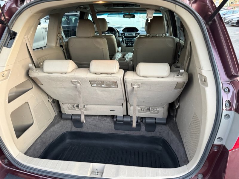 Used 2012 Honda Odyssey Touring image 13