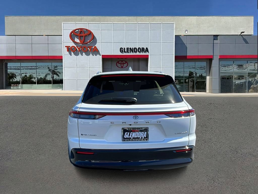 New 2026 Toyota Crown Signia image 4