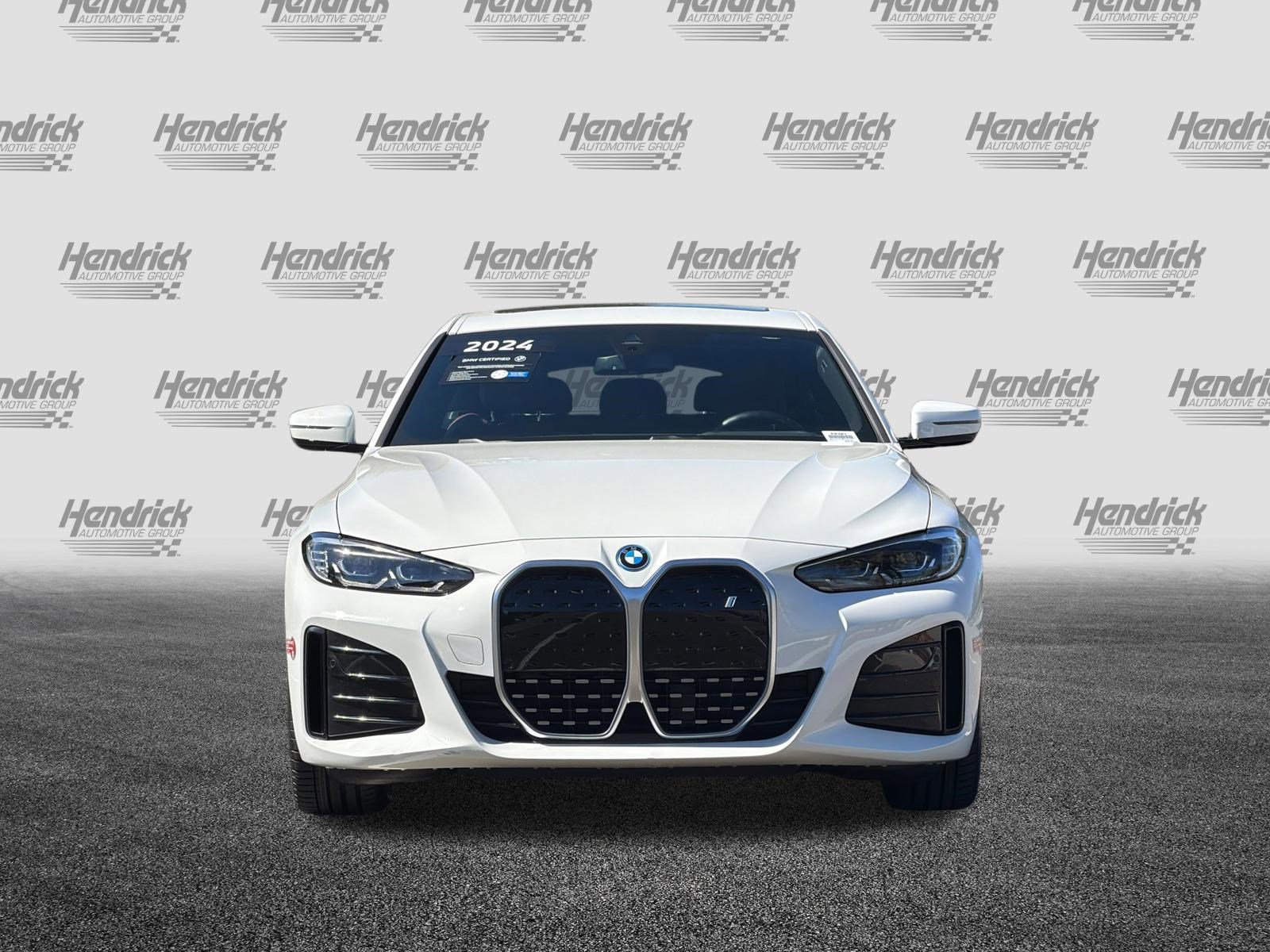 Used 2024 BMW i4 eDrive40 w/ M Sport Package image 10