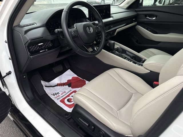 Used 2025 Honda Accord EX-L image 10