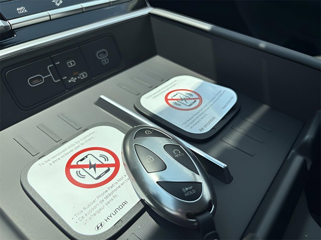 New 2026 Hyundai Santa Fe SE image 27