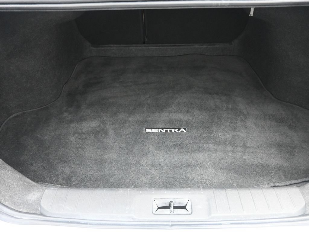 Used 2024 Nissan Sentra SV w/ SV Premium Package FWD image 23