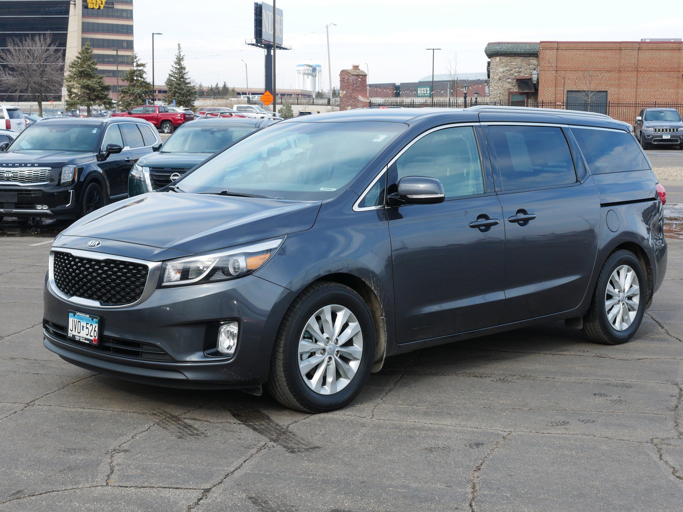 Used 2016 Kia Sedona EX video 2