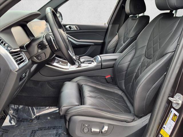 Used 2023 BMW X5 xDrive40i w/ Premium Package AWD/4WD image 18