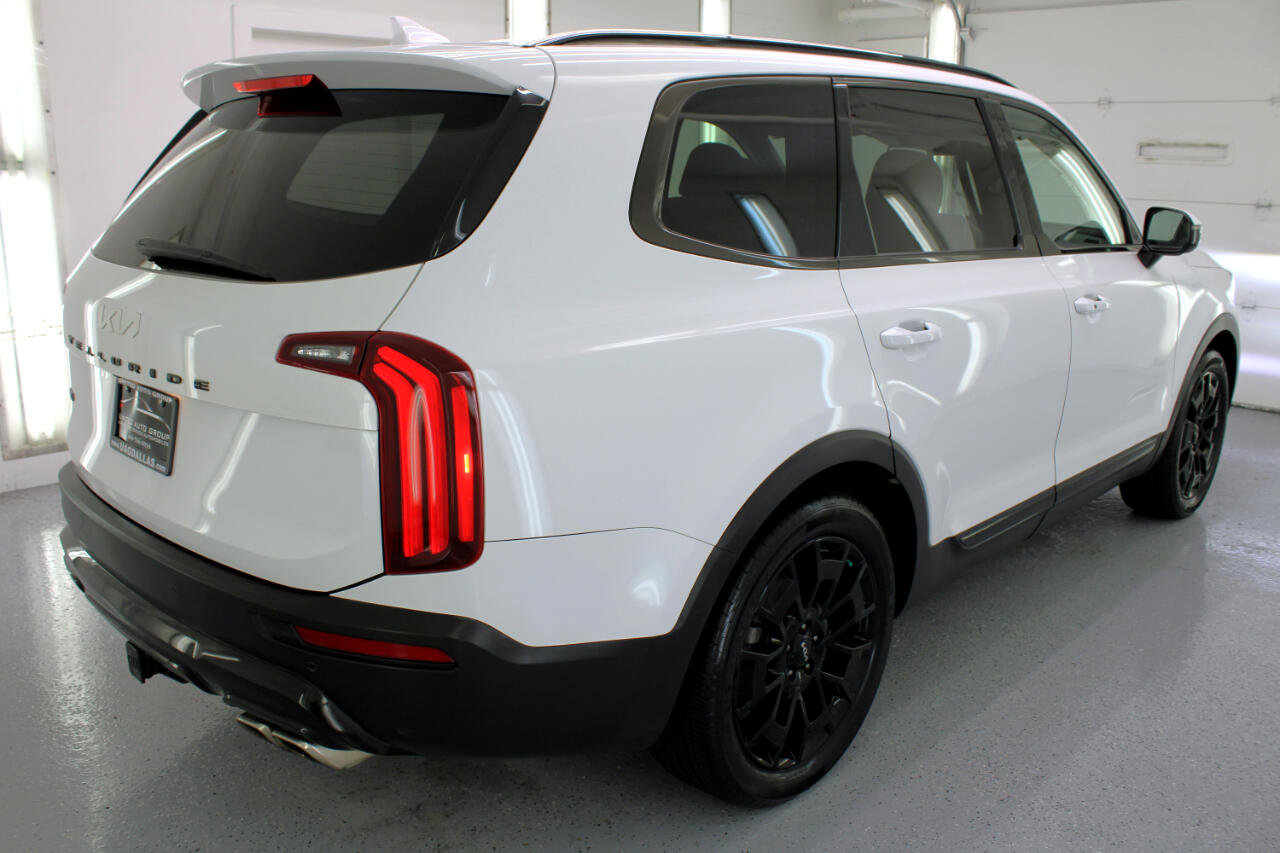Used 2022 Kia Telluride SX w/ SX Prestige Package image 10