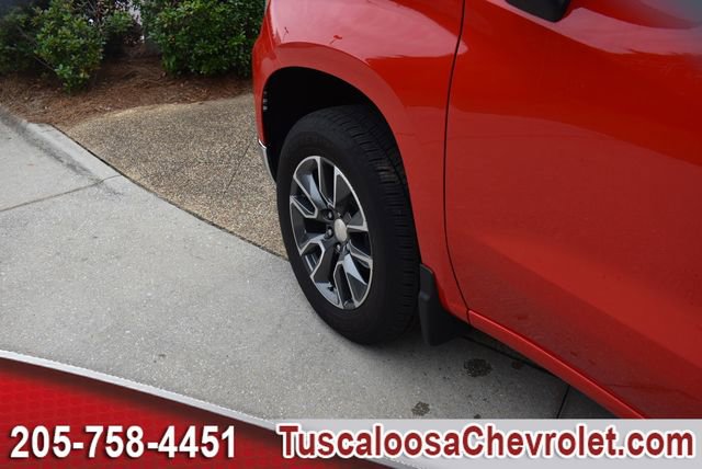 Used 2023 Chevrolet Silverado 1500 LT AWD/4WD image 15