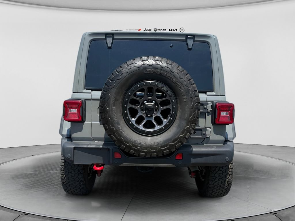 Used 2022 Jeep Wrangler Unlimited Rubicon w/ Xtreme Recon 35" Tire Package AWD/4WD image 4