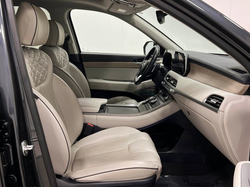 Used 2021 Hyundai Palisade Limited image 36