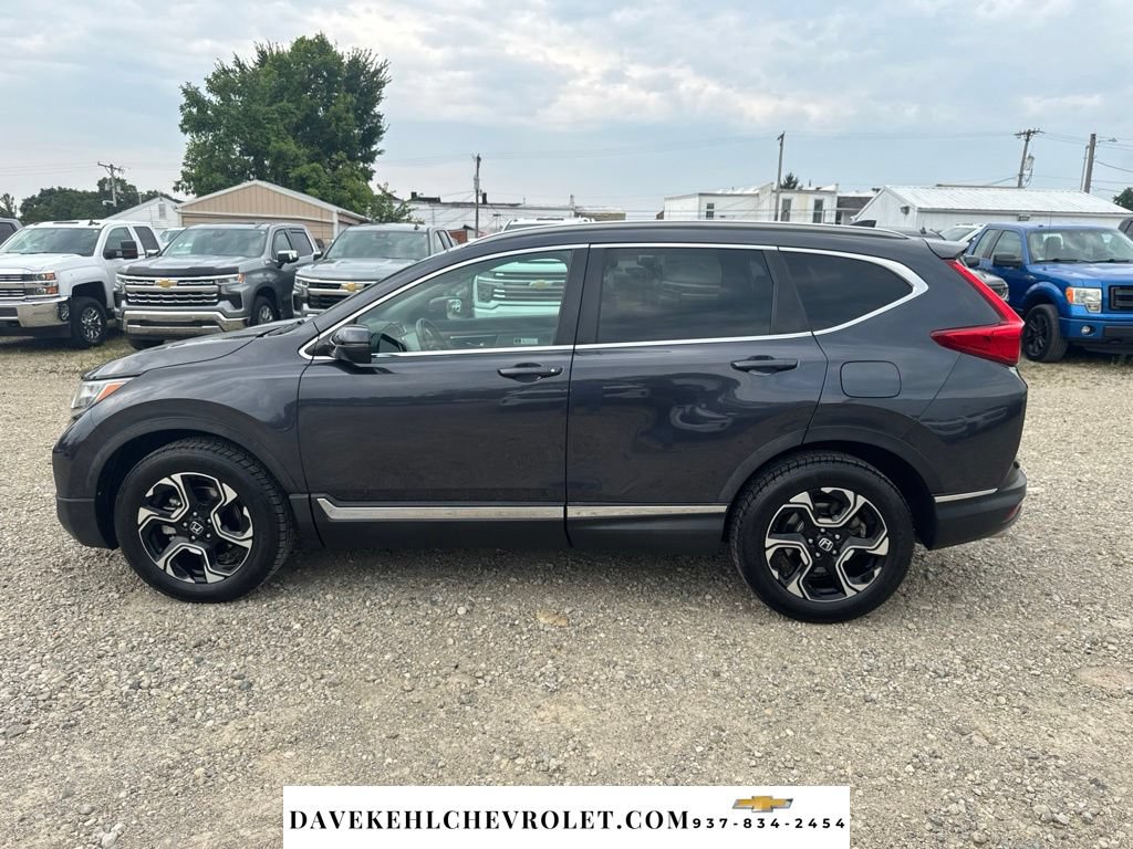 Used 2018 Honda CR-V Touring image 2