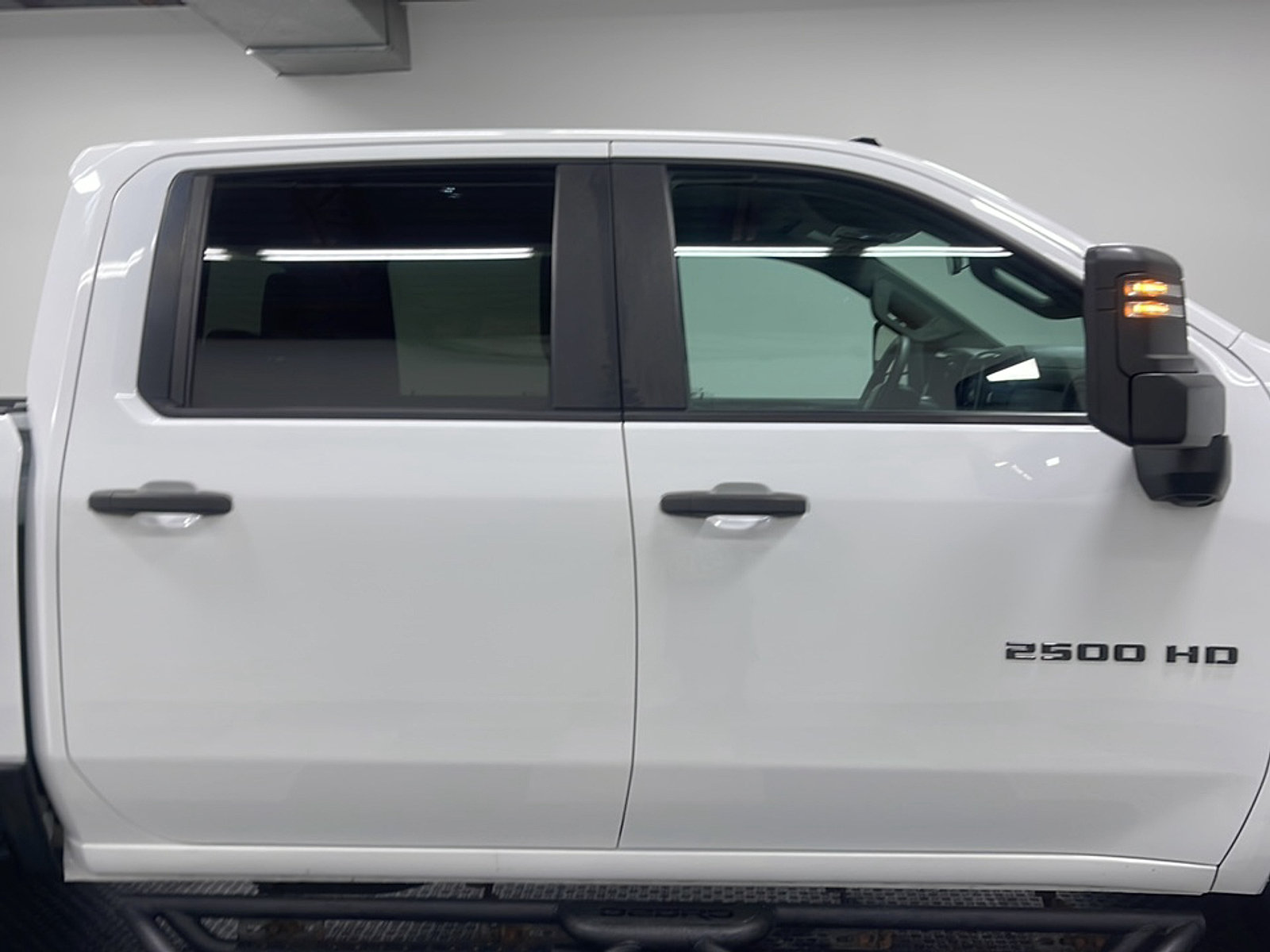 Used 2023 Chevrolet Silverado 2500 Custom w/ Custom Convenience Package AWD/4WD image 18