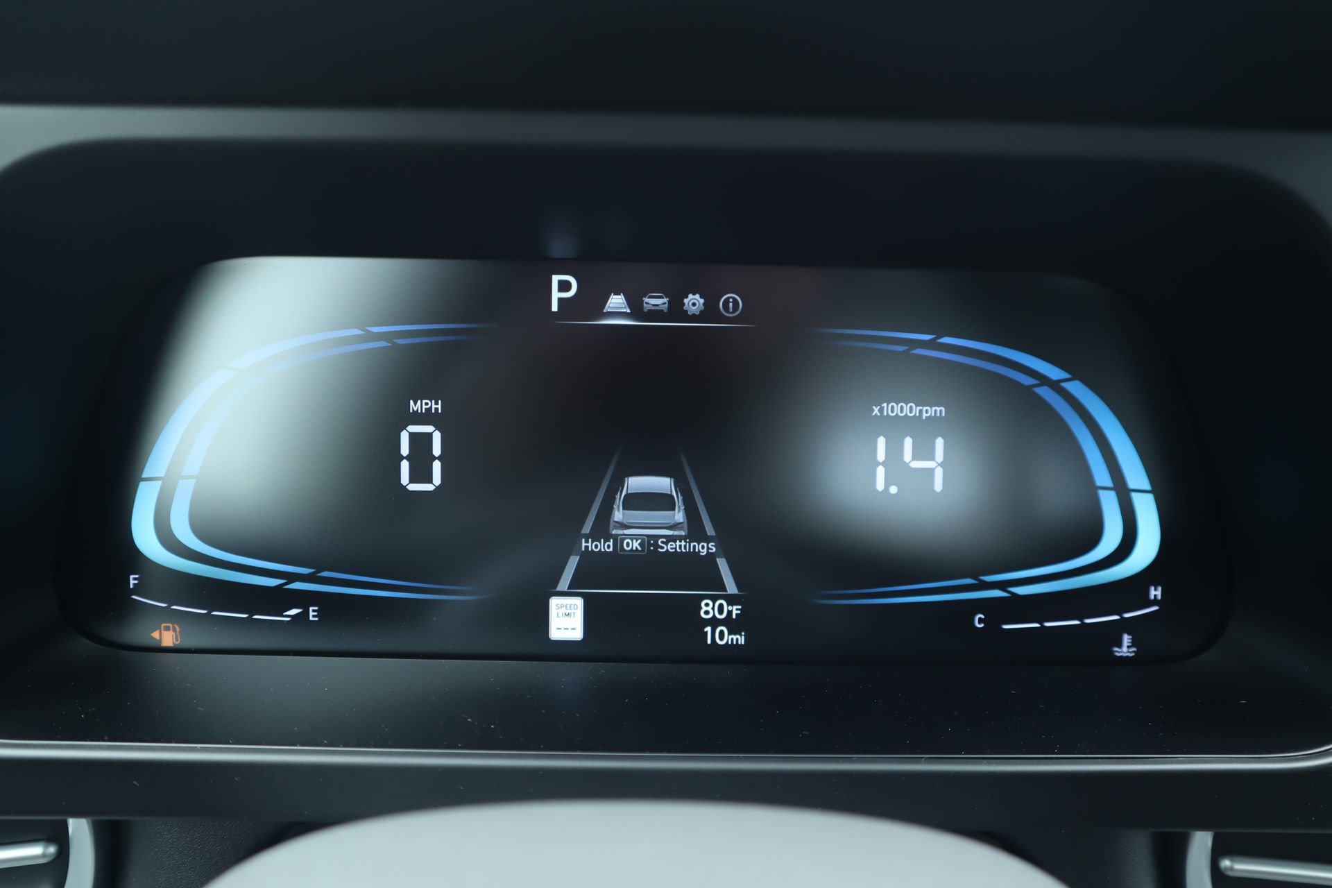 New 2026 Hyundai Elantra SEL Sport Premium FWD image 4