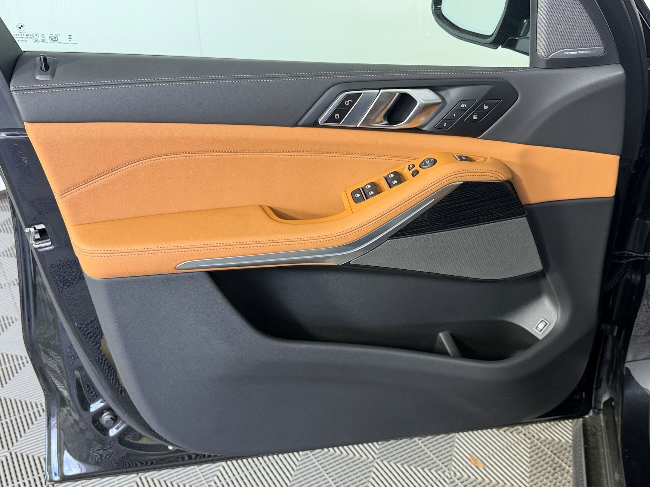 New 2026 BMW X5 xDrive50e w/ Executive Package image 12