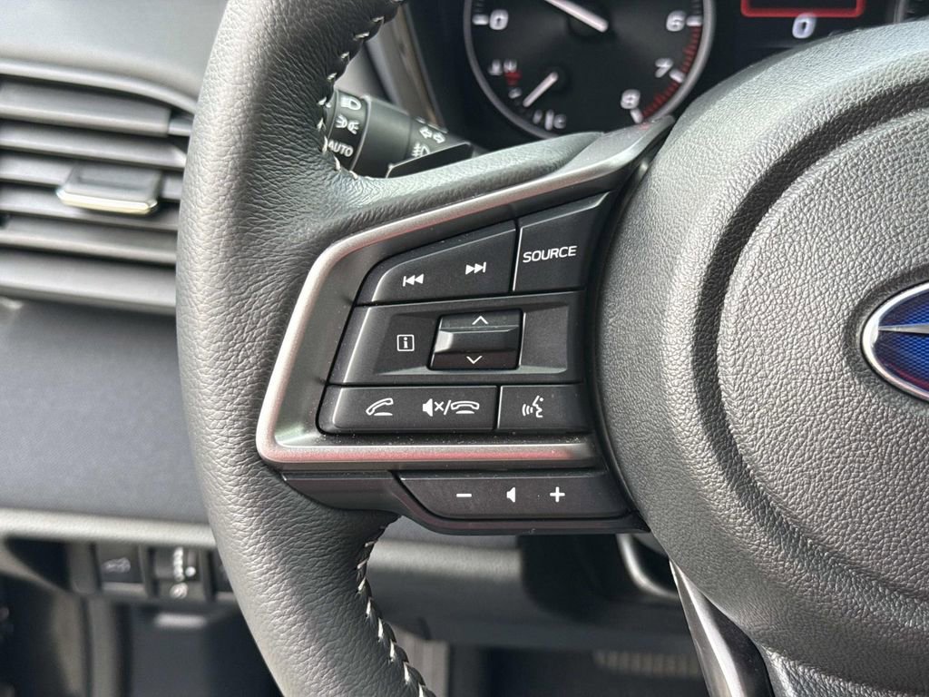 Certified 2025 Subaru Outback Premium AWD/4WD image 38