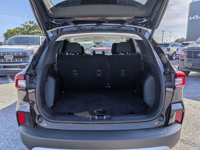 Certified 2024 Ford Escape Active FWD image 11