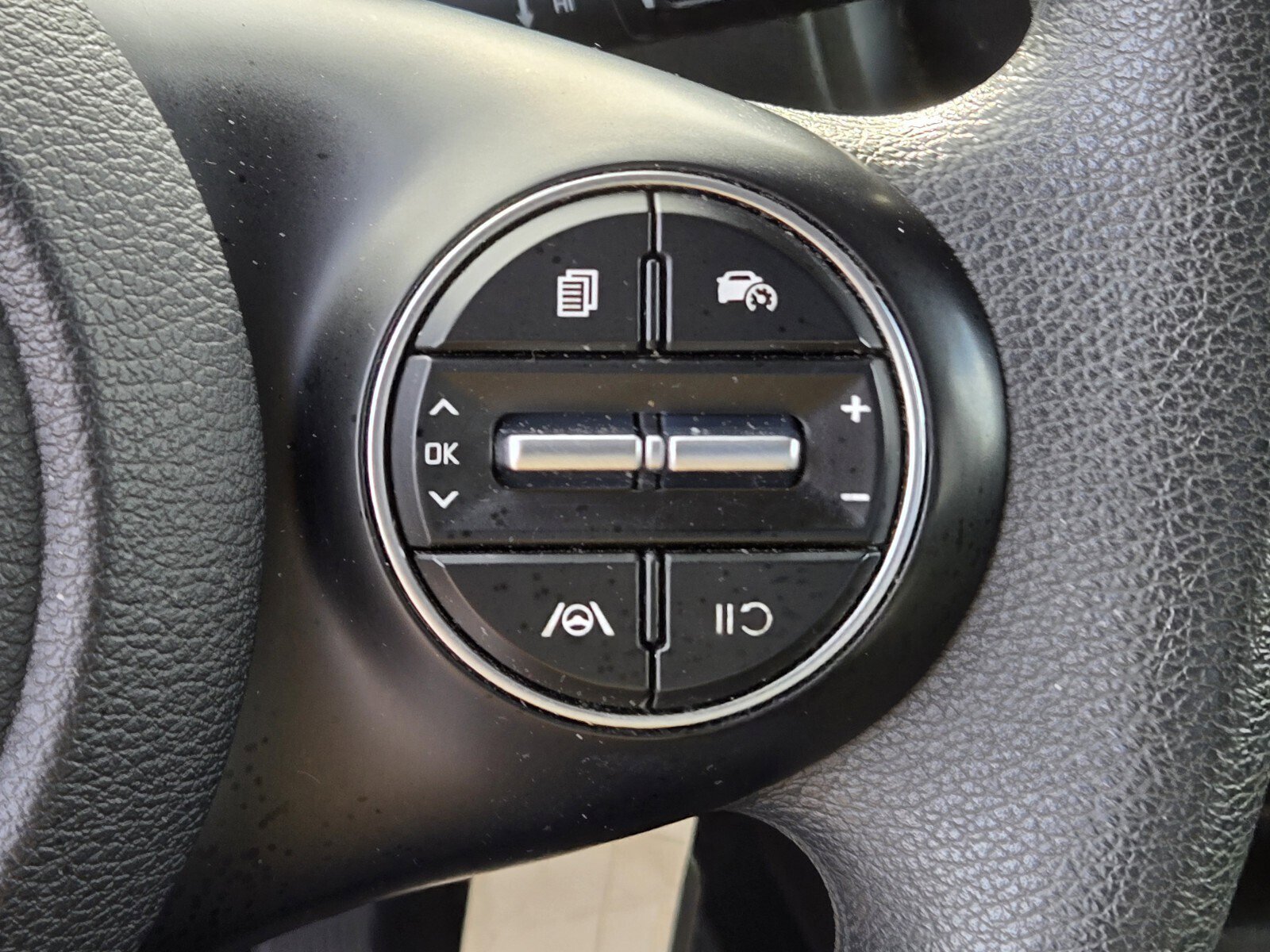 Certified 2024 Kia Soul LX w/ Option Group 015 image 23