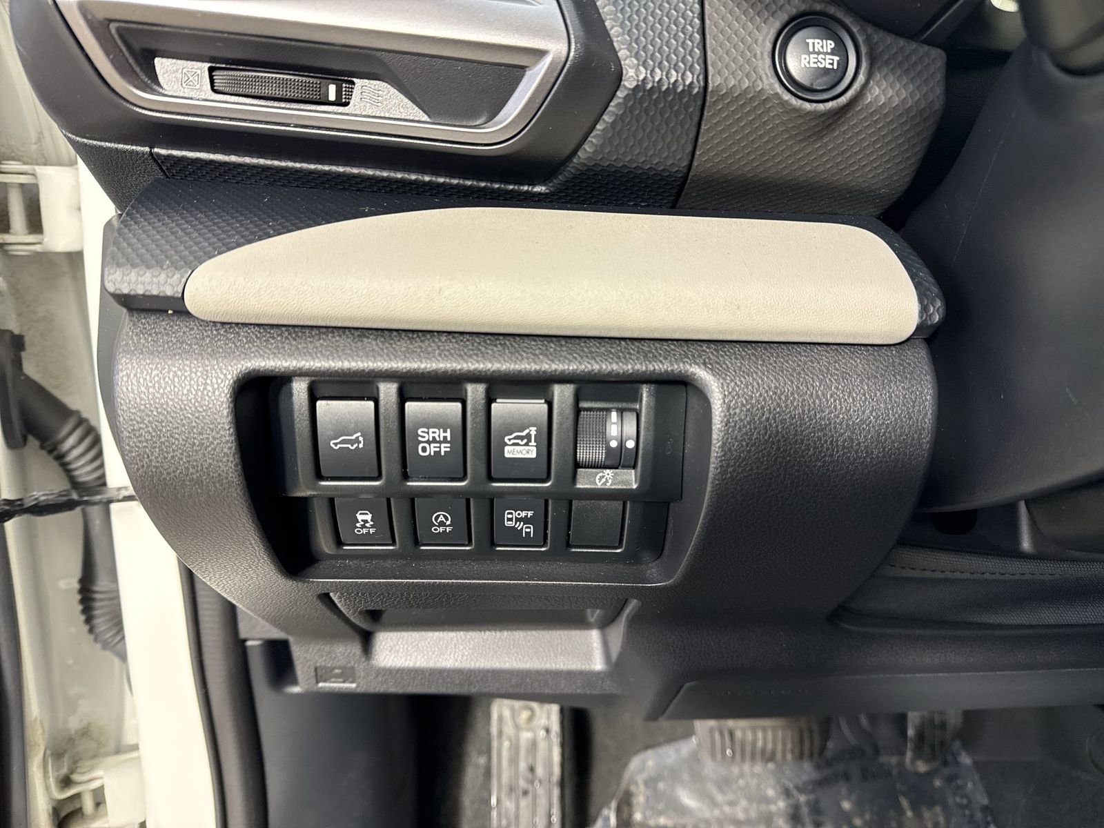 Used 2023 Subaru Forester Limited AWD/4WD image 14