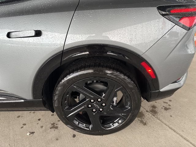 New 2026 Chevrolet Equinox EV RS AWD/4WD image 12