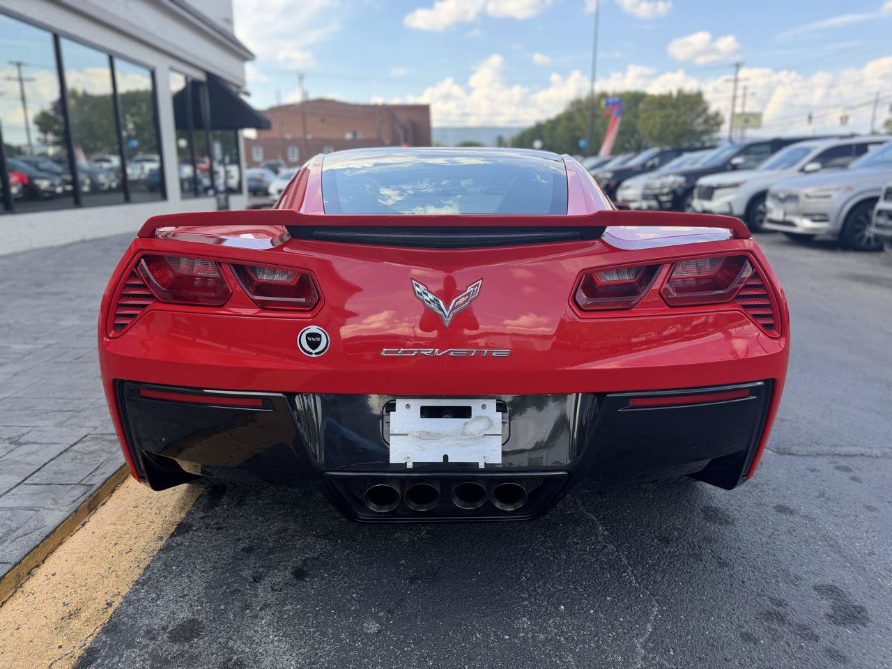 Used 2018 Chevrolet Corvette Stingray Coupe w/ 1LT RWD image 8