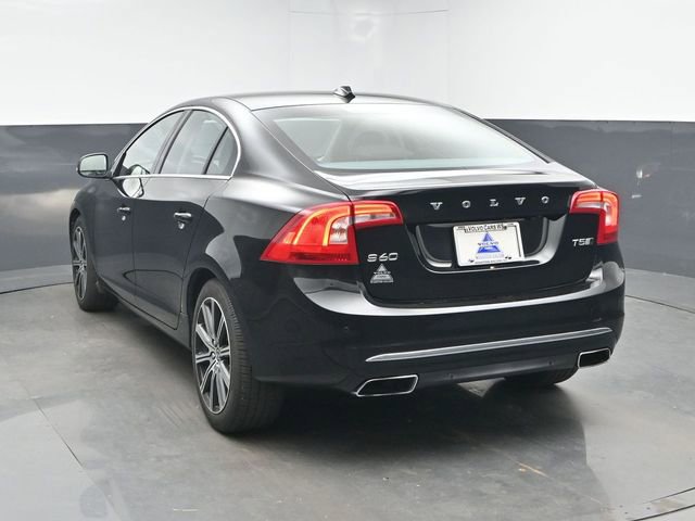 Used 2018 Volvo S60 T5 Inscription Platinum w/ Climate Package image 8