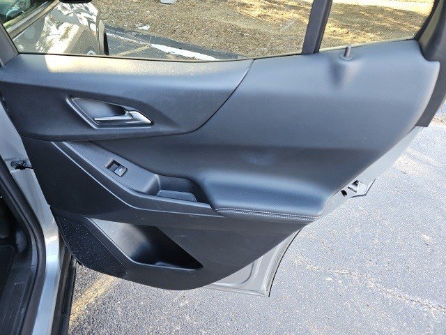 Used 2025 Chevrolet Equinox LT image 17