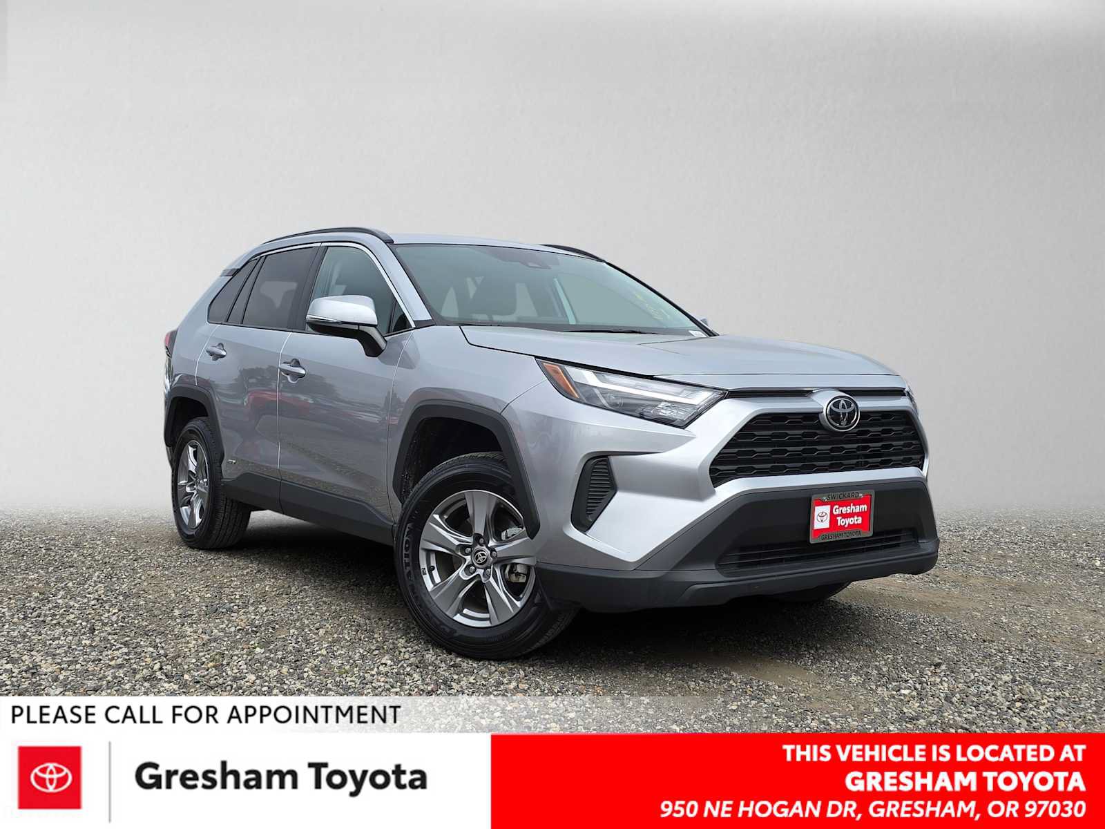 Used 2025 Toyota RAV4 XLE w/ Weather Package AWD/4WD image 1