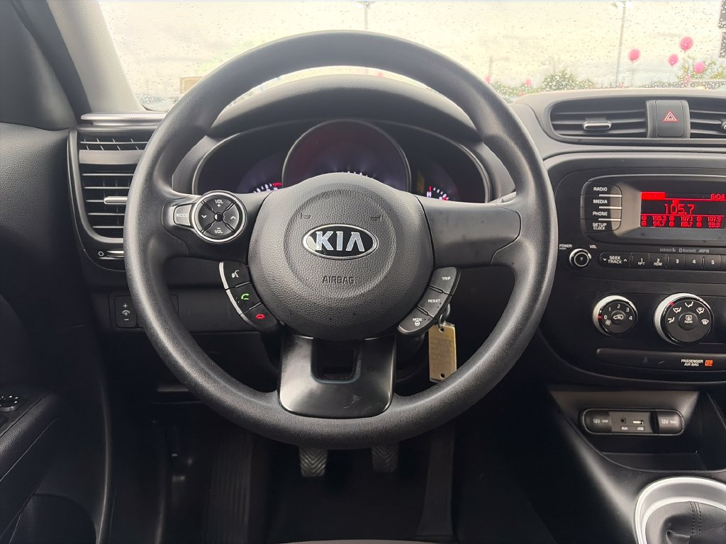 Used 2016 Kia Soul FWD image 18