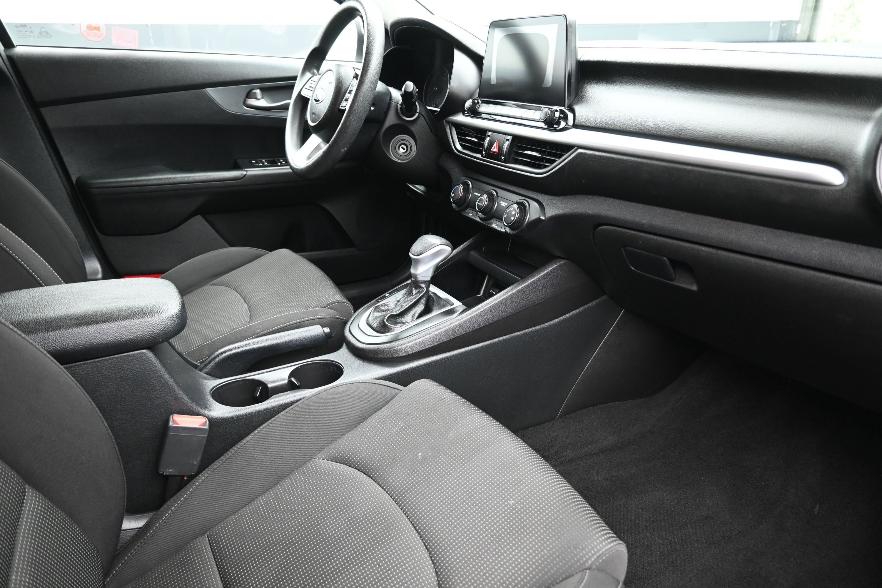 Used 2020 Kia Forte LXS FWD image 26