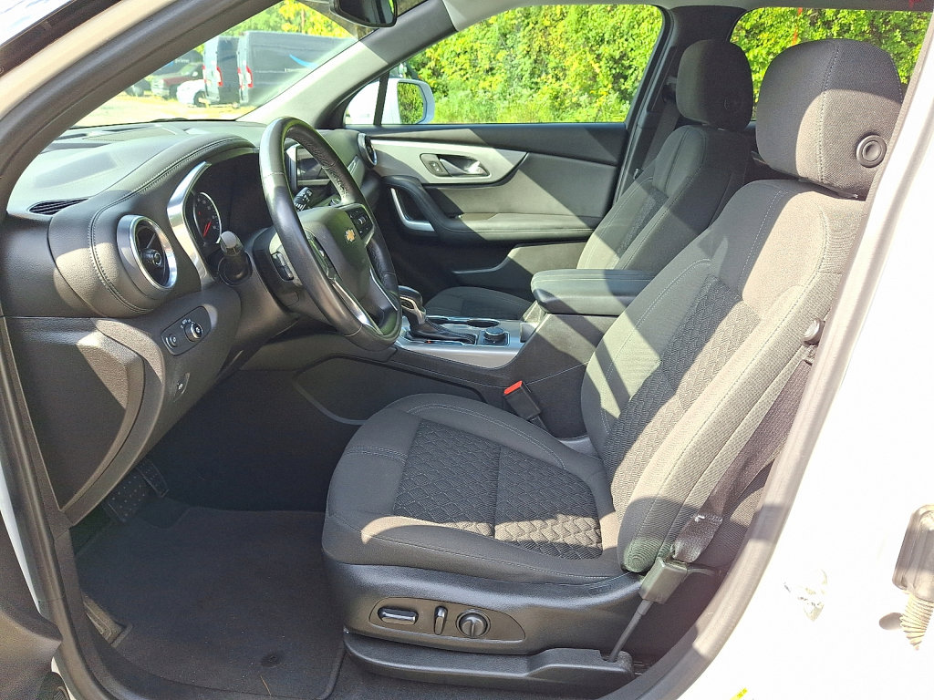 Used 2019 Chevrolet Blazer LT image 24